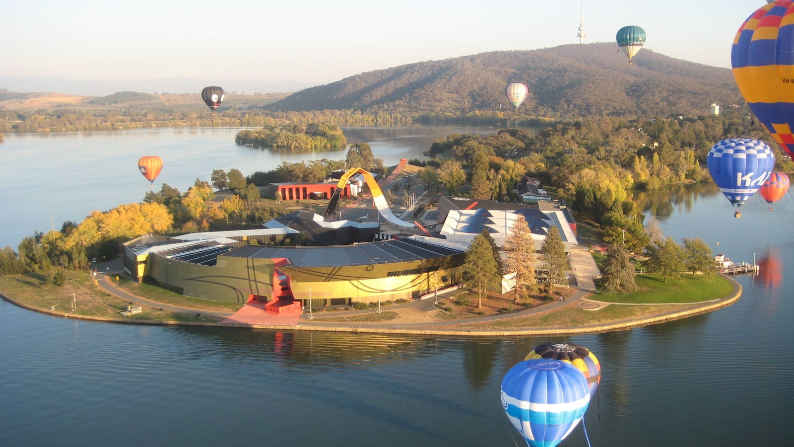 Balloon Aloft Canberra - Hot Air Balloon Flights