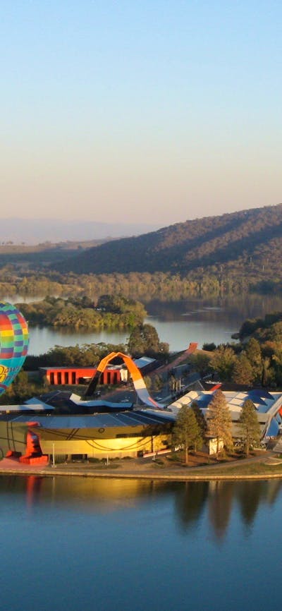 Dawn Drifters flight over Canberra