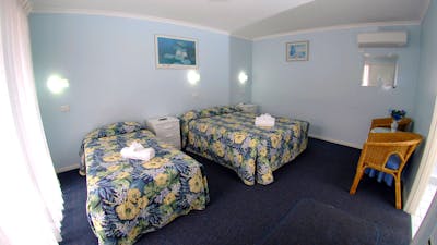 Queen and single beds