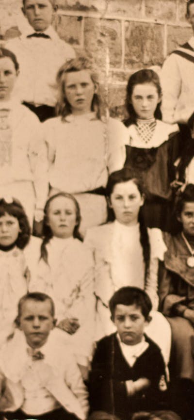 Teacher Mr McDonald with his class 1902-3