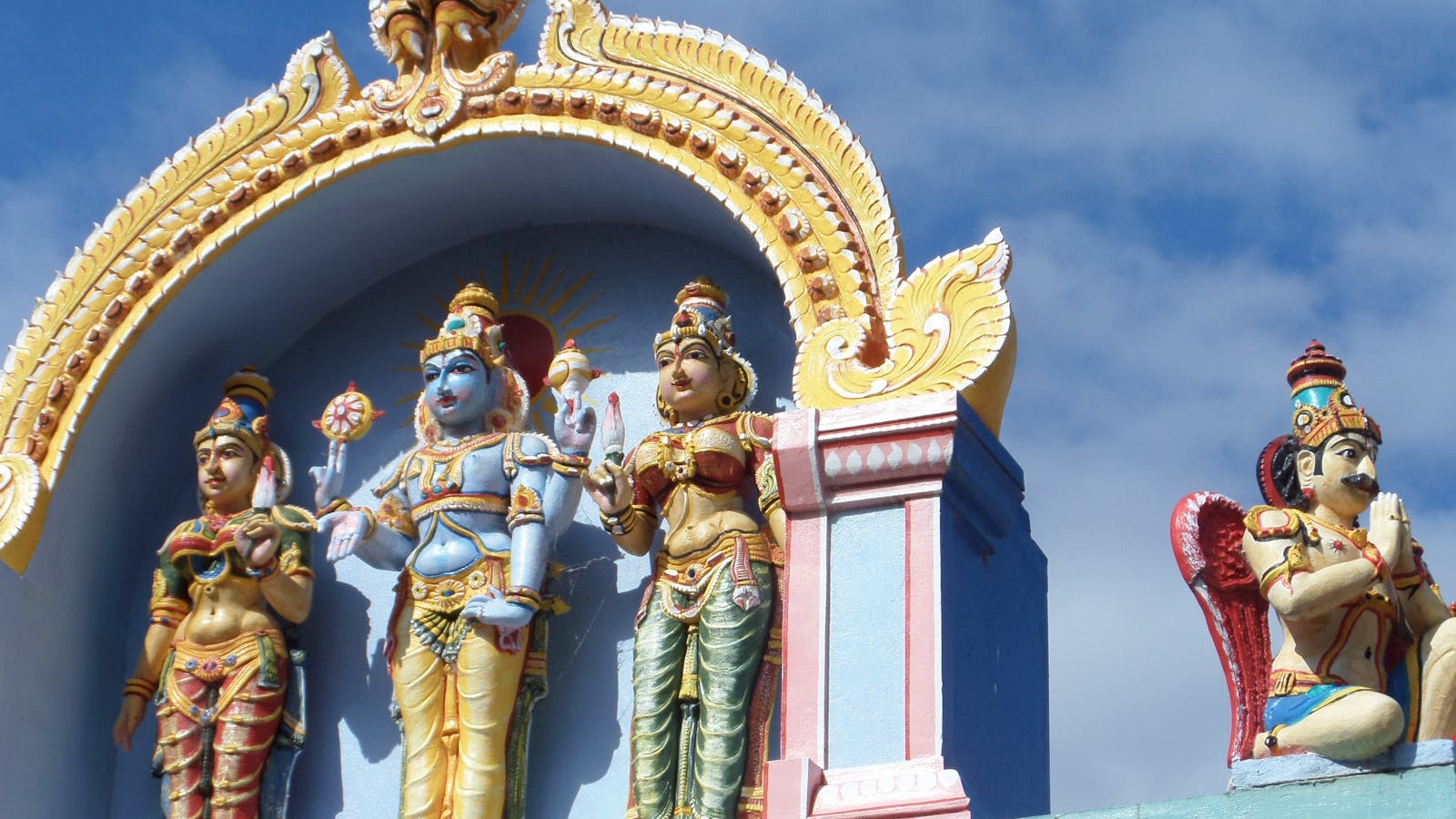 Vishnu Siva Mandir Temple and Library