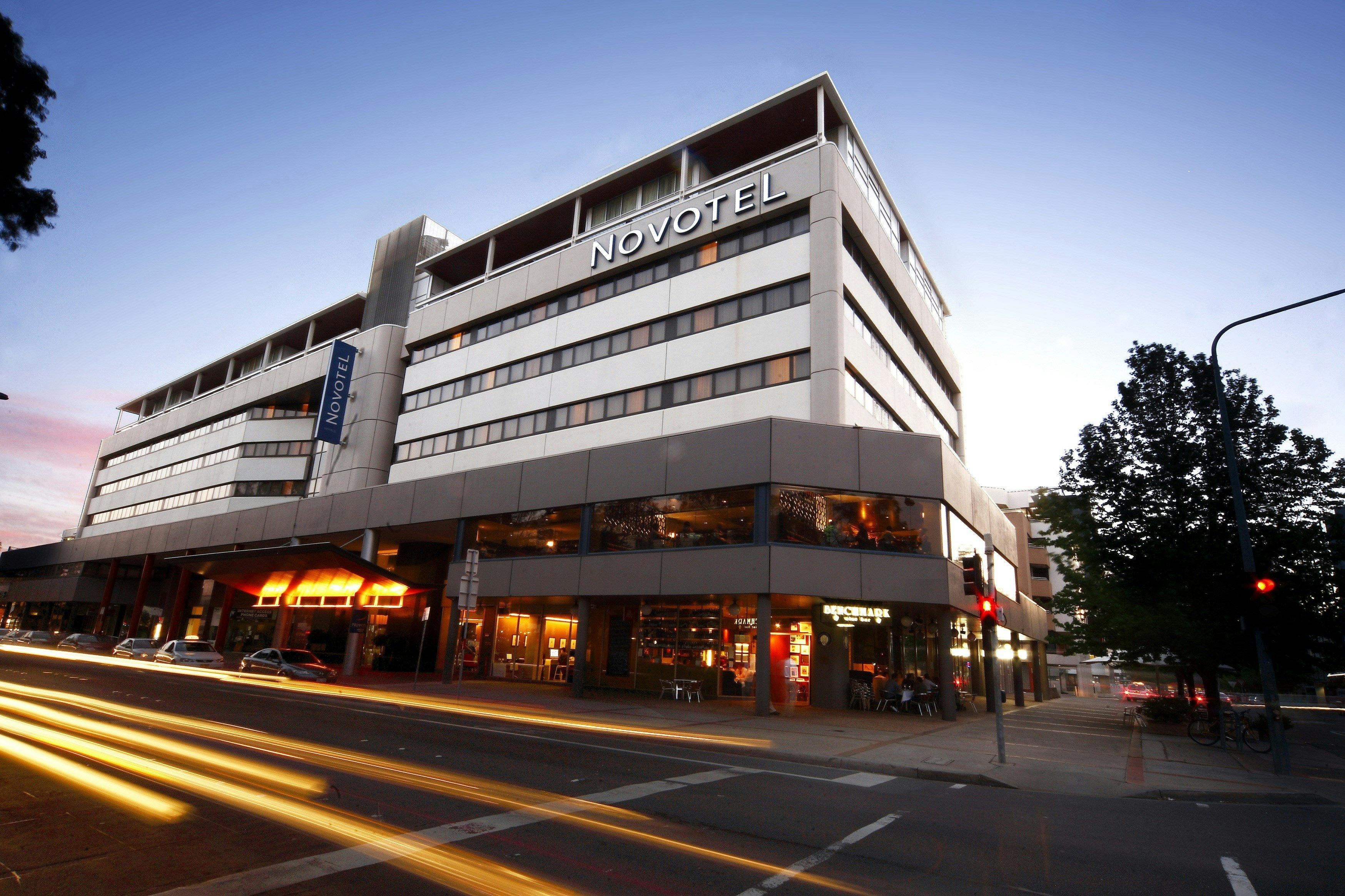 Novotel Canberra exterior