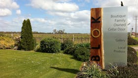 Blok sign on the Riddoch Highway