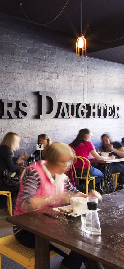 Diners inside Farmers Daughter