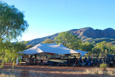 Classic Larapinta in Comfort - 6 Days