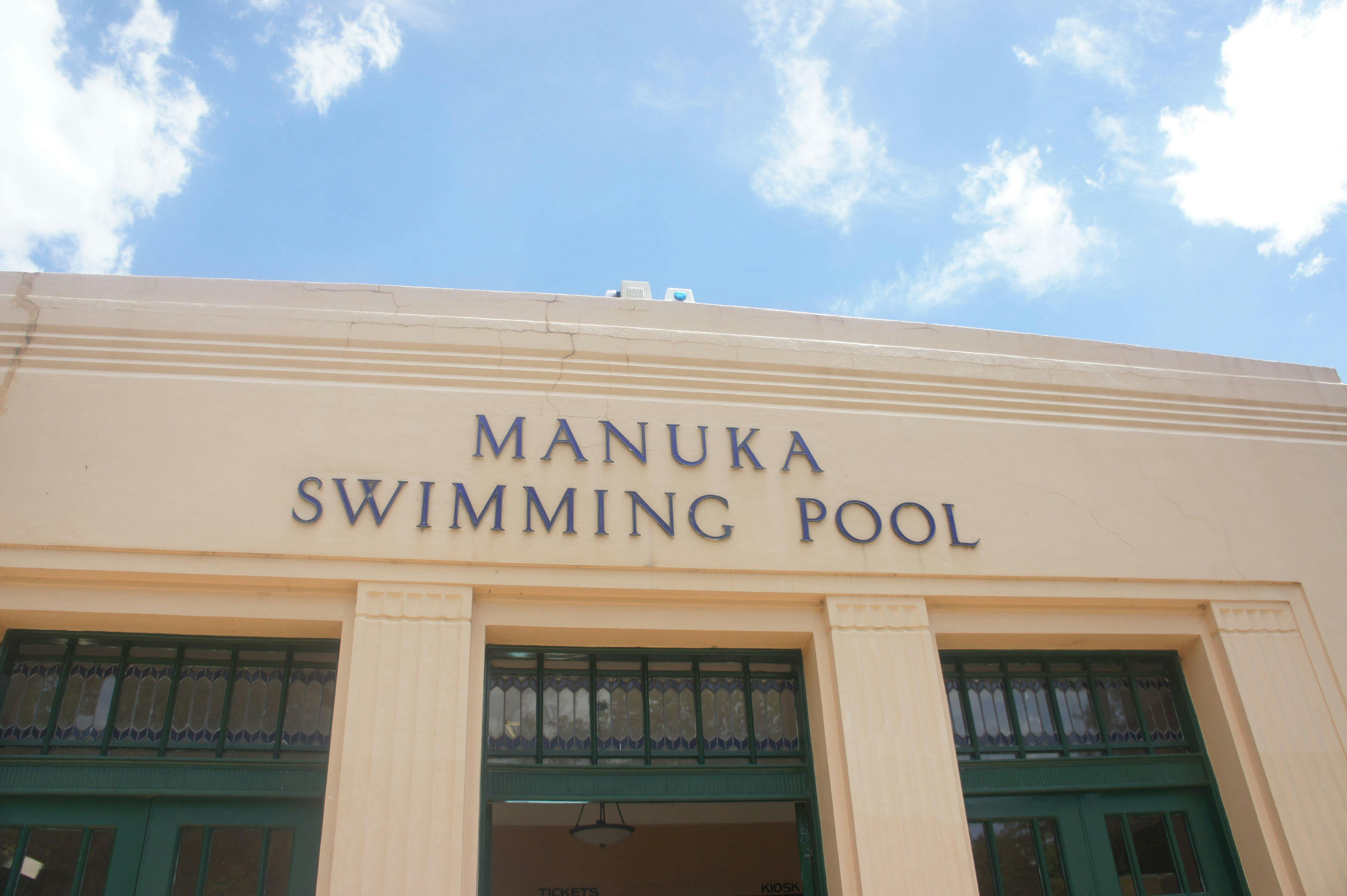 Manuka Swimming Pool entrance