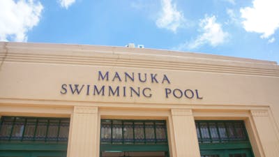 Manuka Swimming Pool entrance
