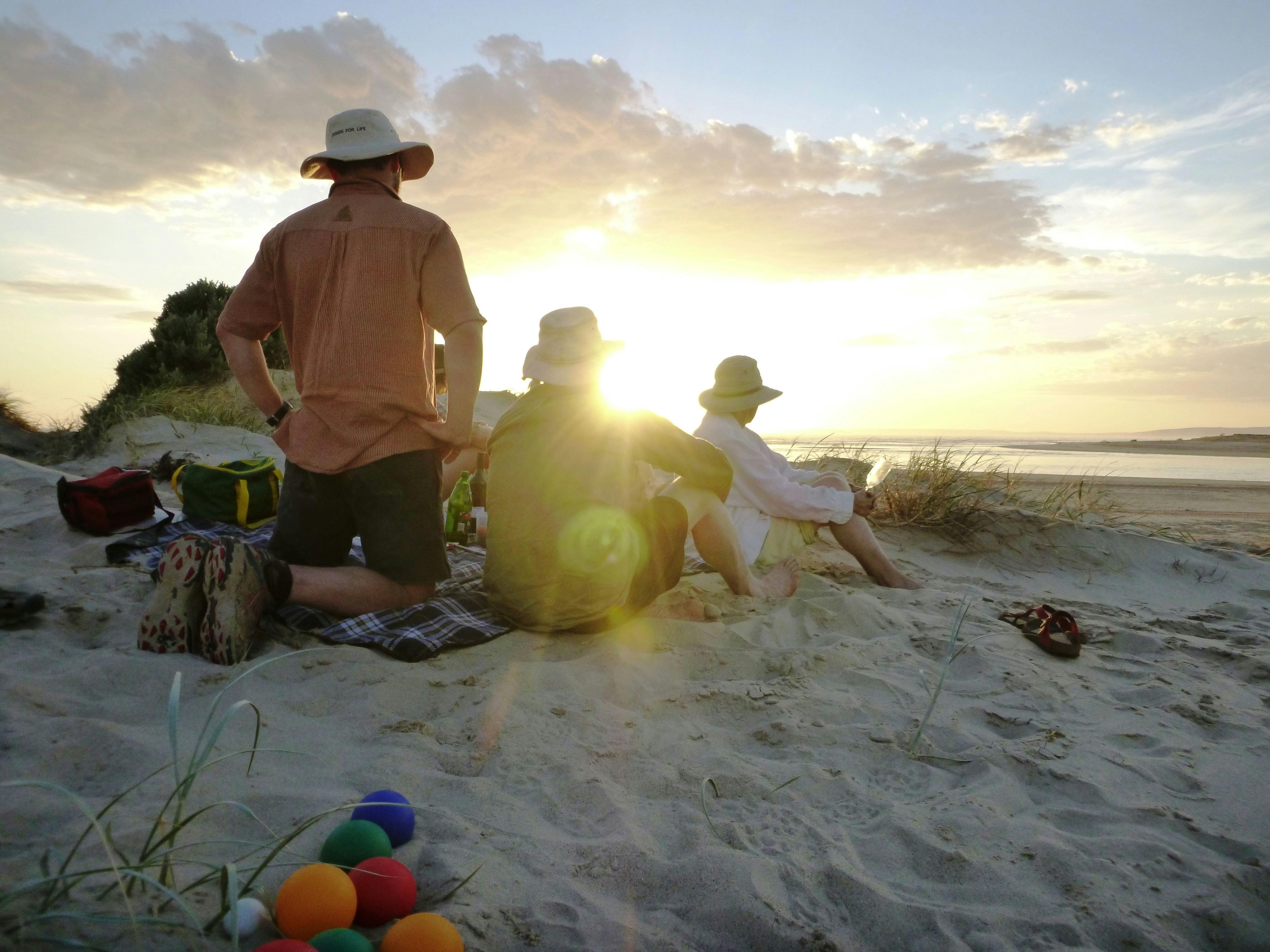 relexing on teh Coorong