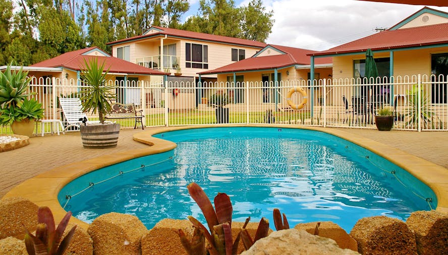 The Mac's Beachfront Villas Wallaroo, South Aus...