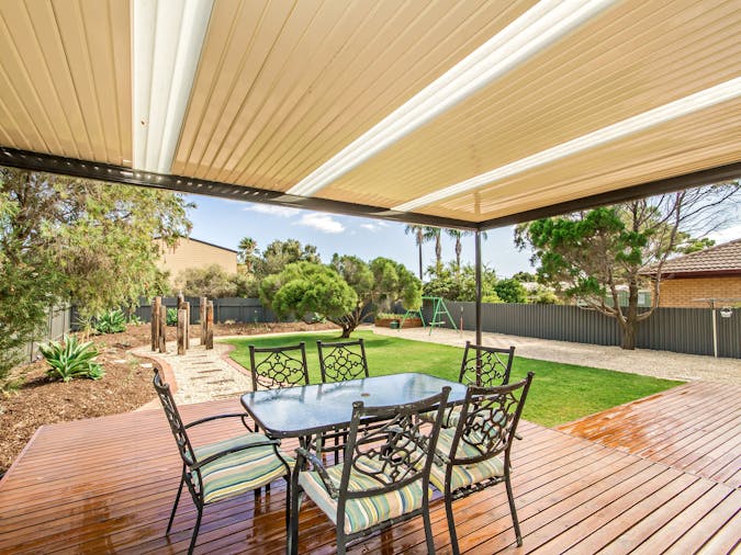 Century 21 SouthCoast: Sea Devine