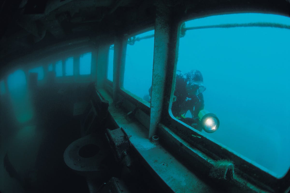 HMAS Hobart Dive Site