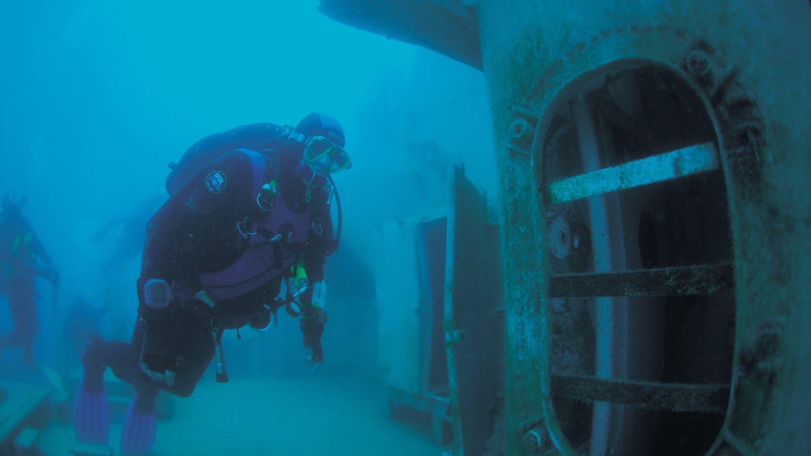 ex HMAS Hobart Dive Site