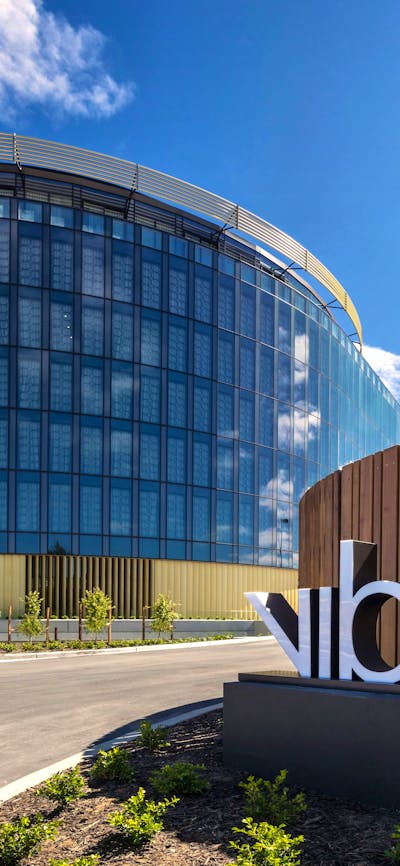 Vibe Hotel Canberra Airport exterior