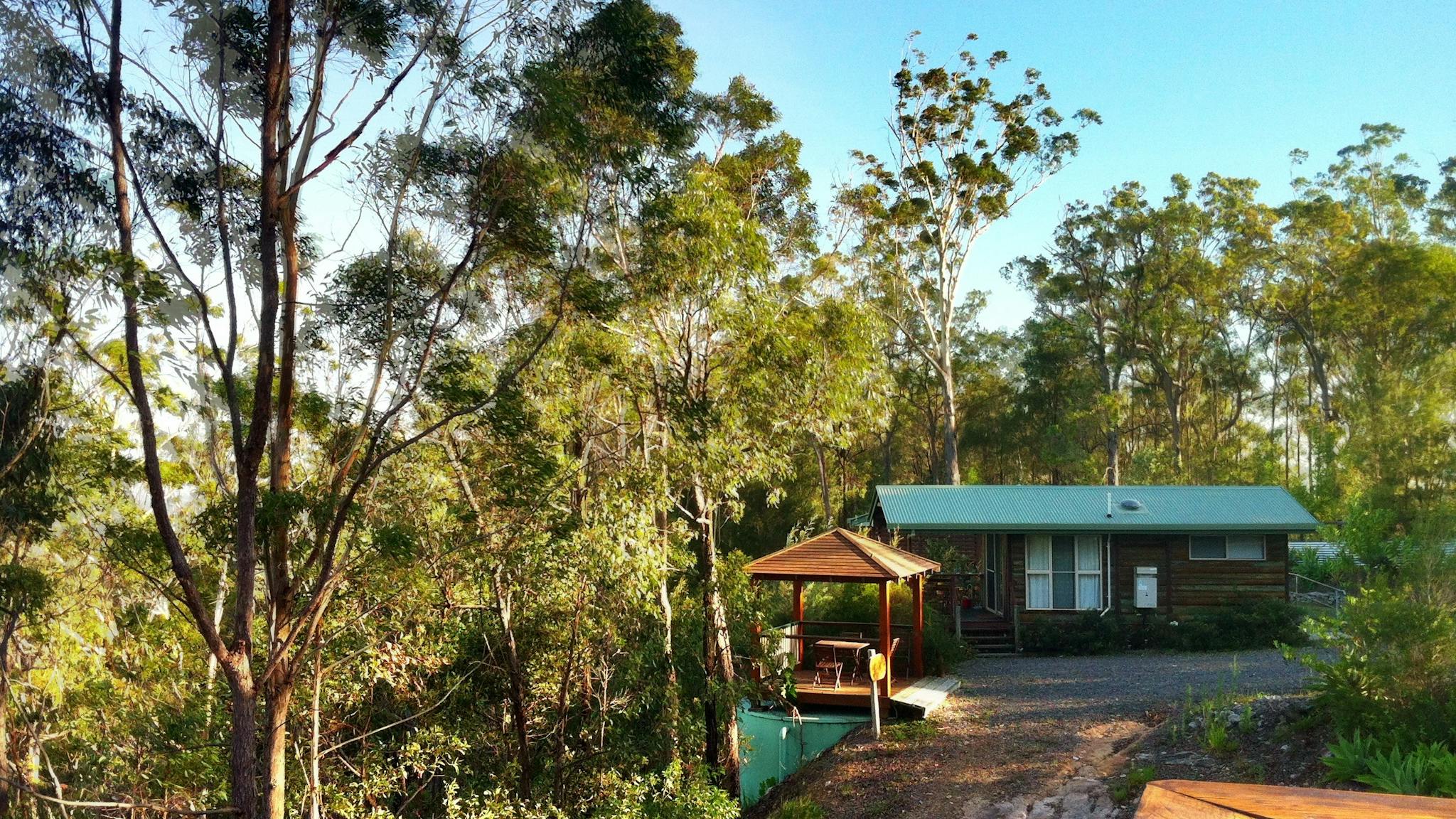 One bedroom self contained log eco cabin with a viewing platform and deck with barbecue.