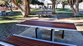 Paradise Point Parklands