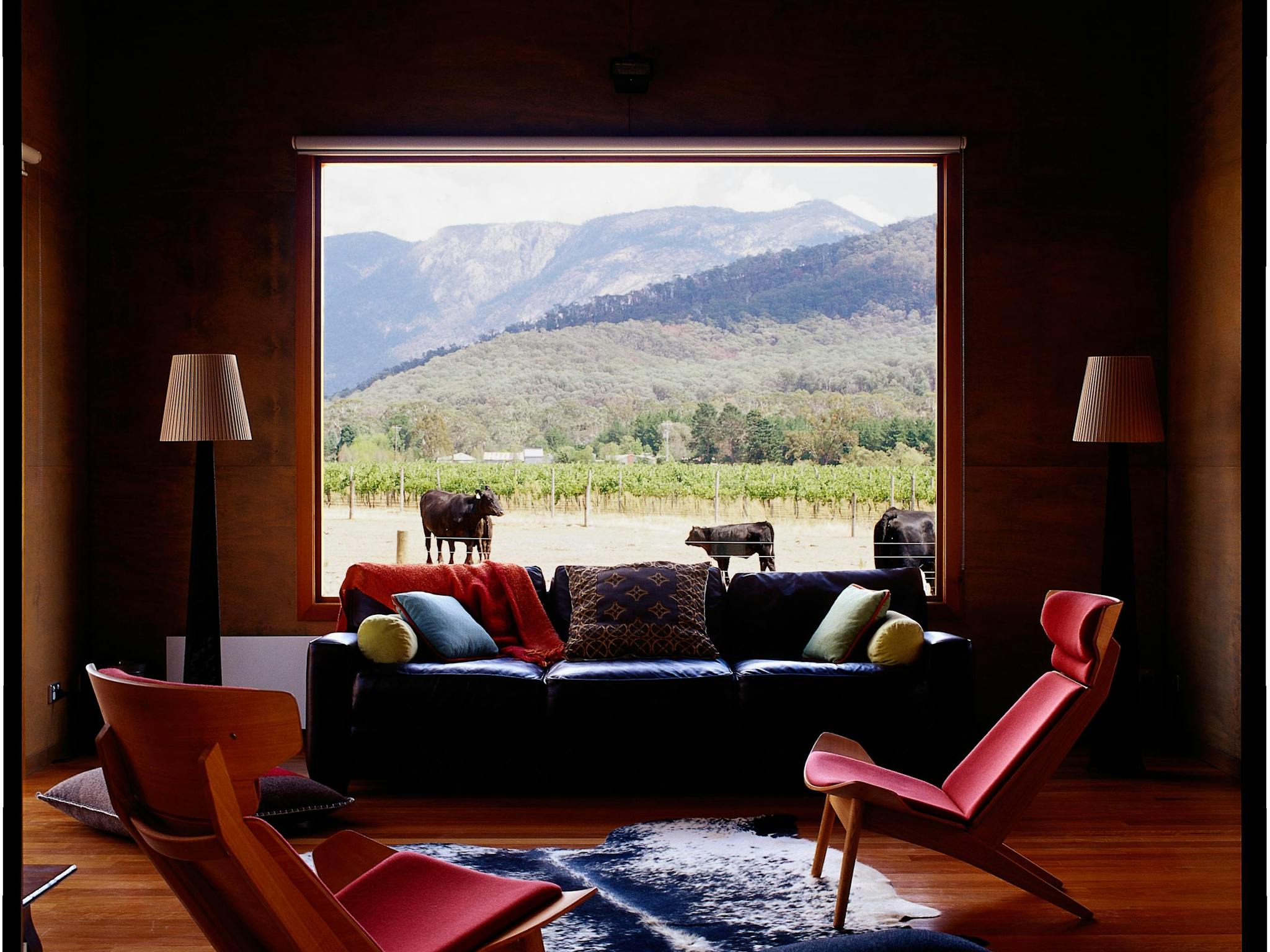 Cavedons Kilnhouse Lounge view