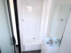 Clean and comfortable ensuite