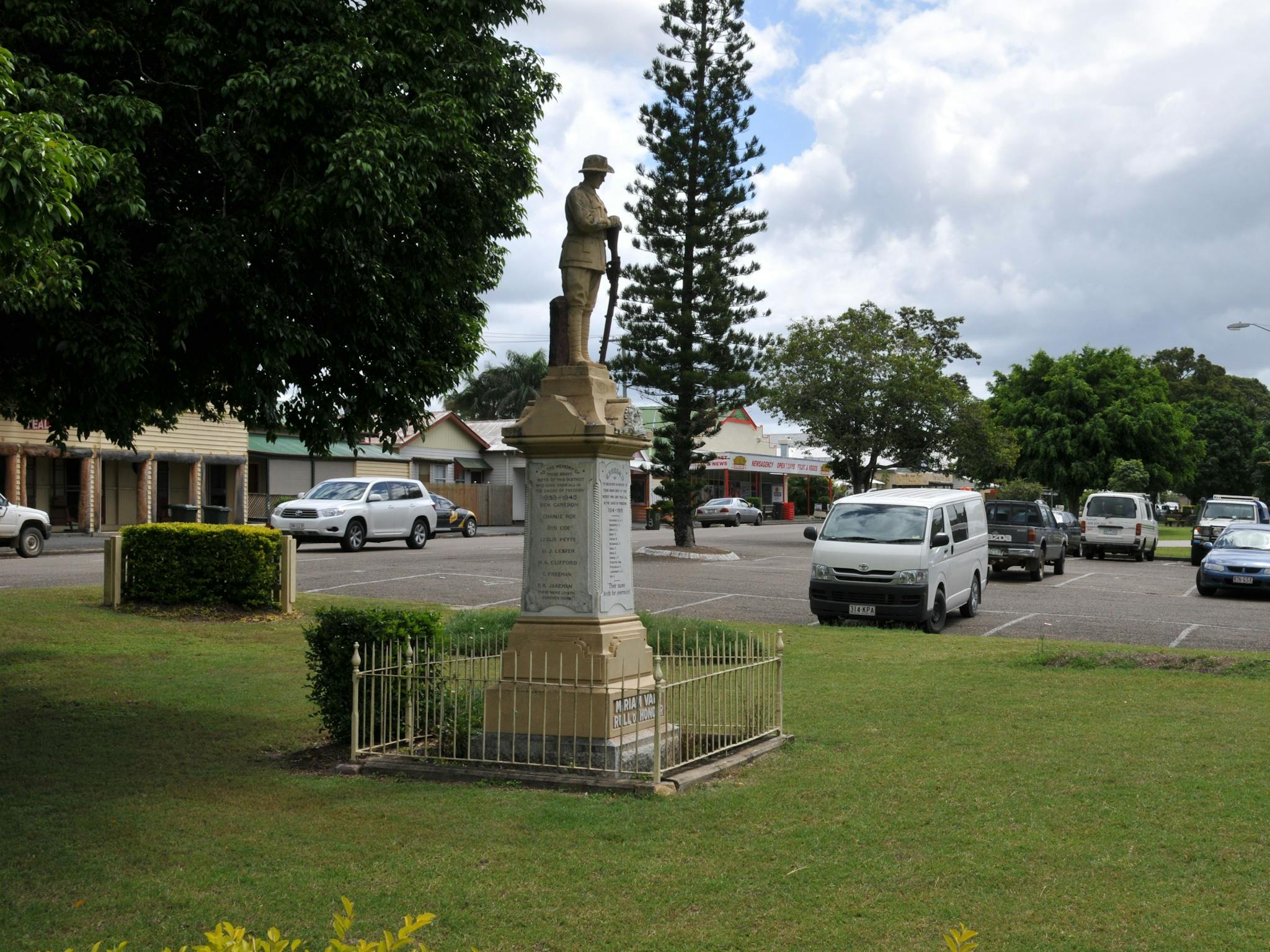 Miriam Vale War Memorial Attraction Queensland