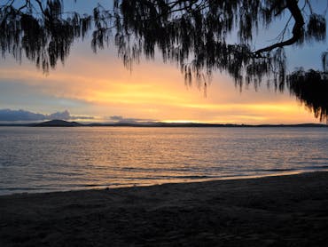 The Oaks, Facing Island, Gladstone