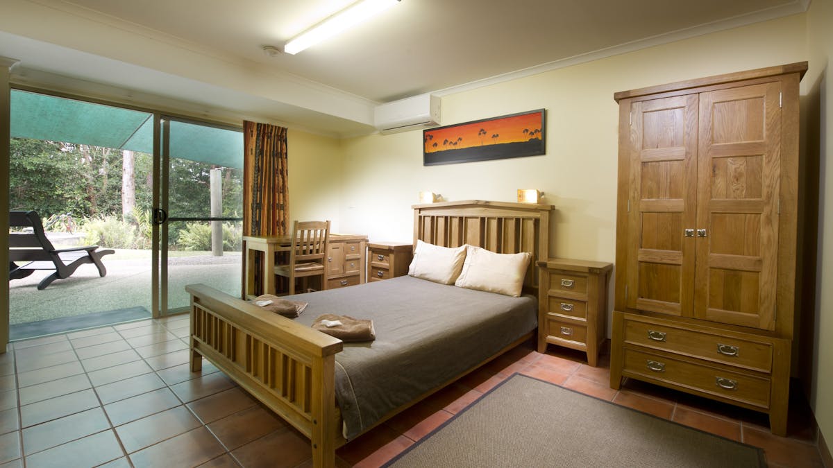 Glasshouse Mountains Ecolodge