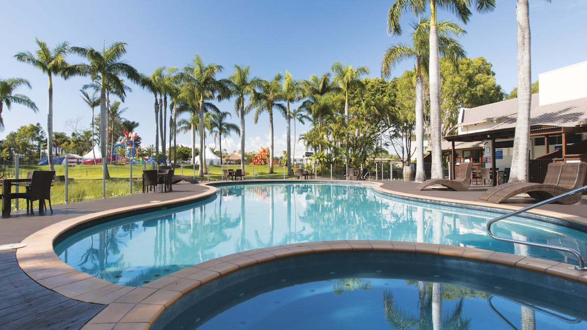 Oaks Oasis Pool Oaks Oasis Pool