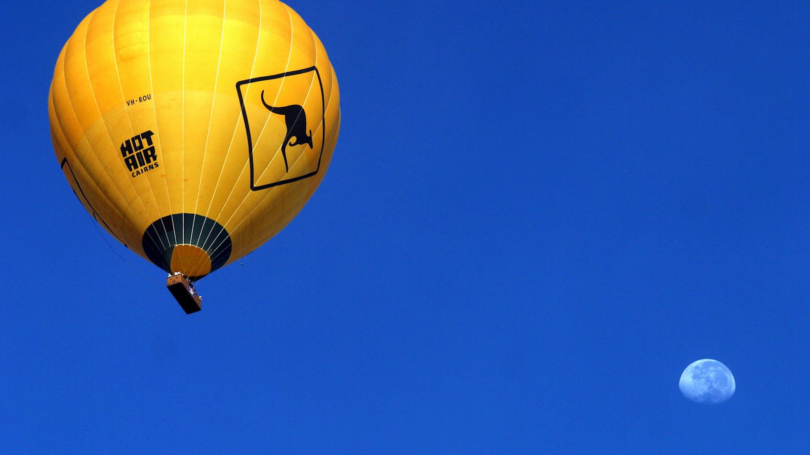 Fly Me to the Moon Brisbane Hot Air Ballooning