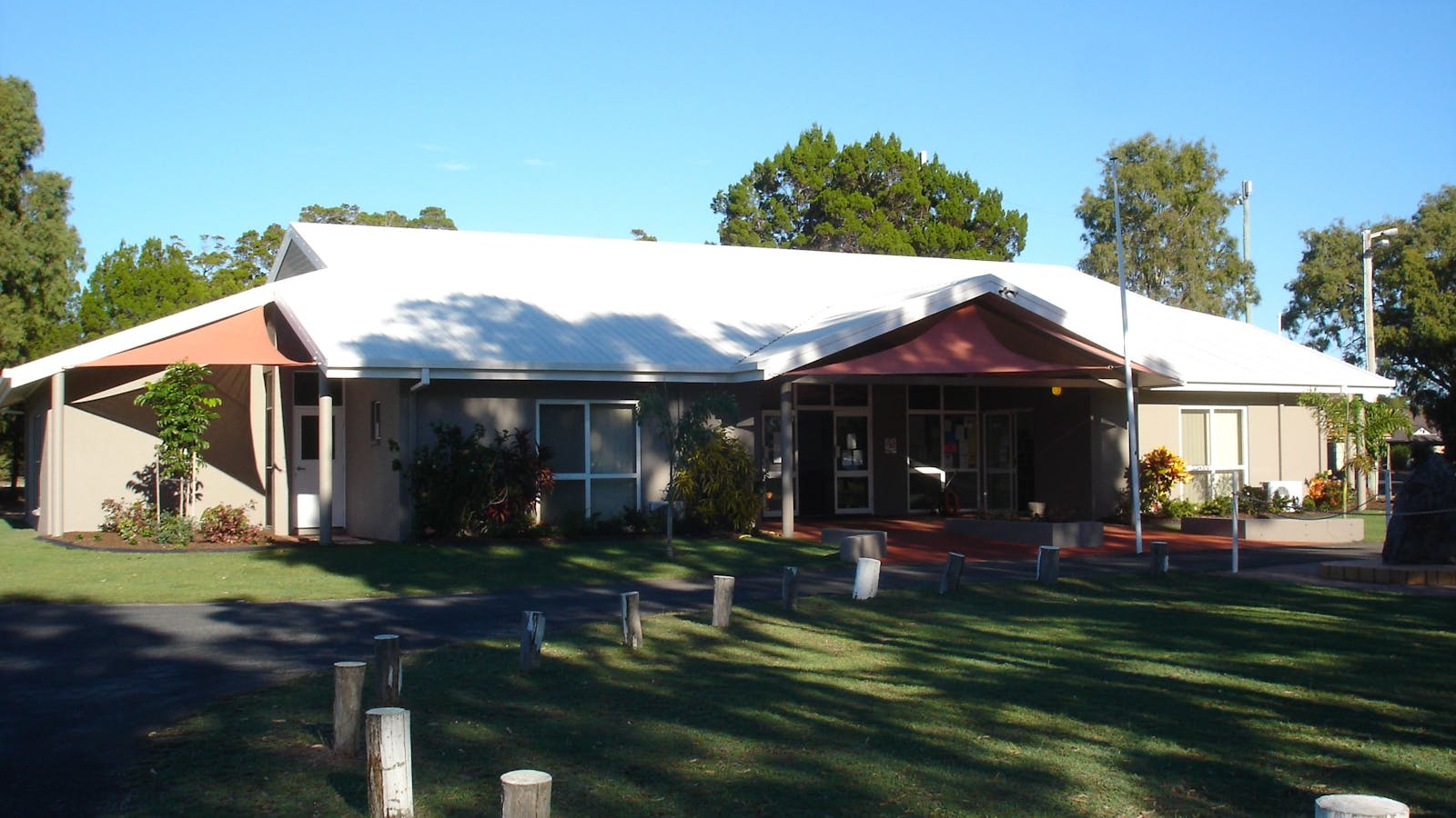 Woodgate Beach Library