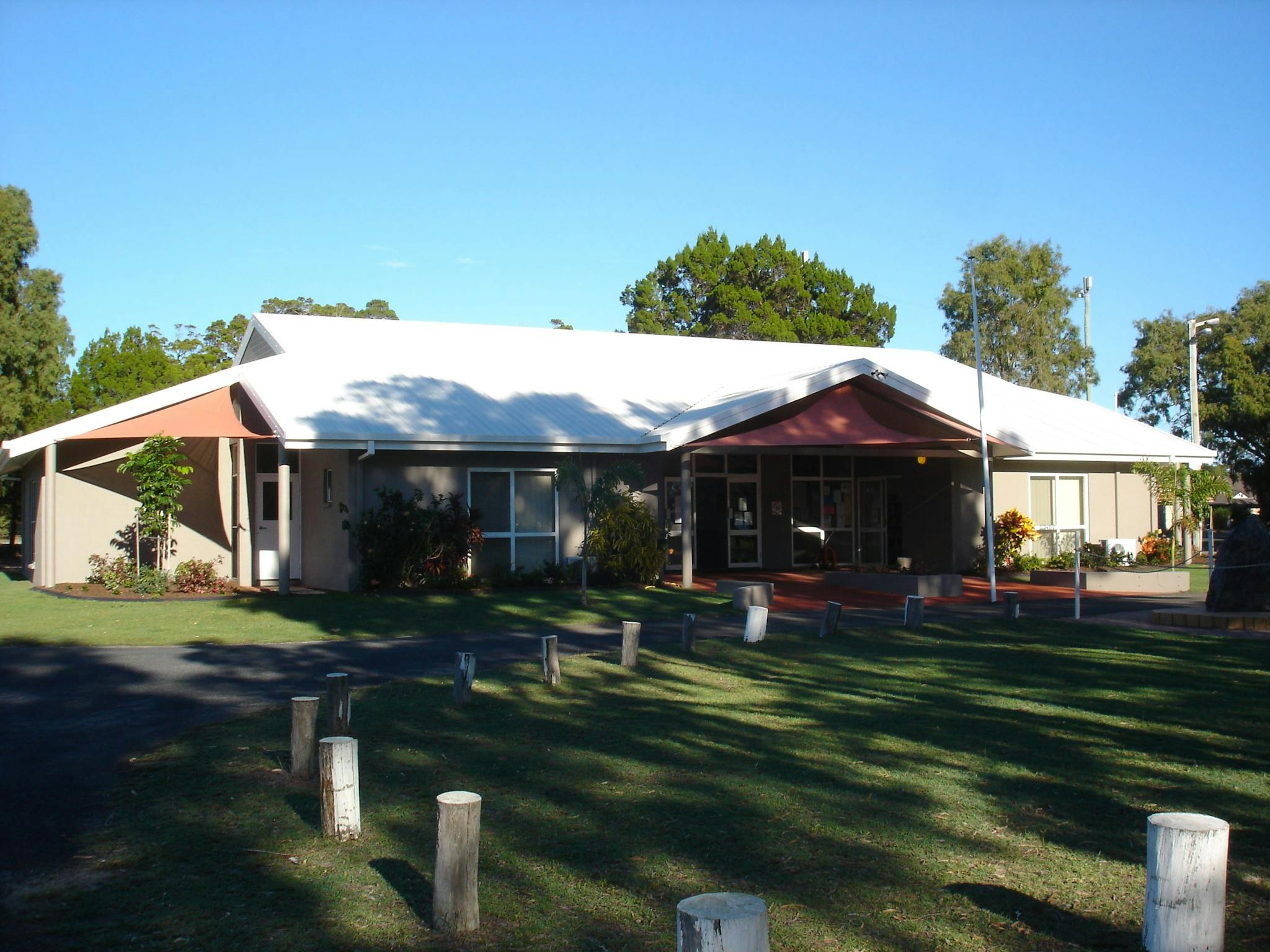 Woodgate Beach Community Centre and Library Woodgate Beach Community Centre and Library