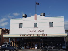 Castlemaine image