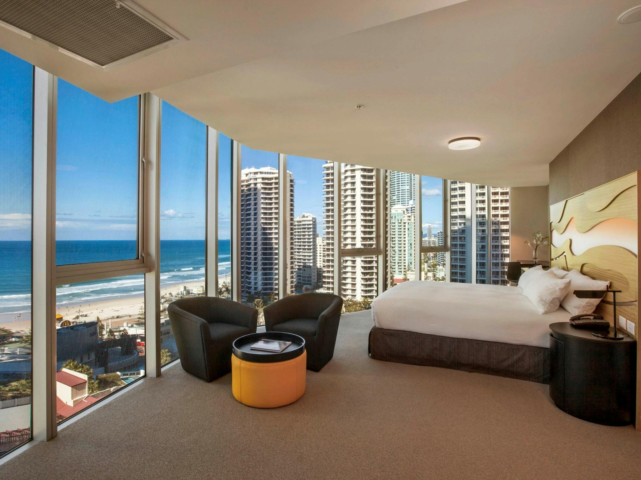 Hilton Surfers Paradise King Relaxation Room Hilton Surfers Paradise King Relaxation Room