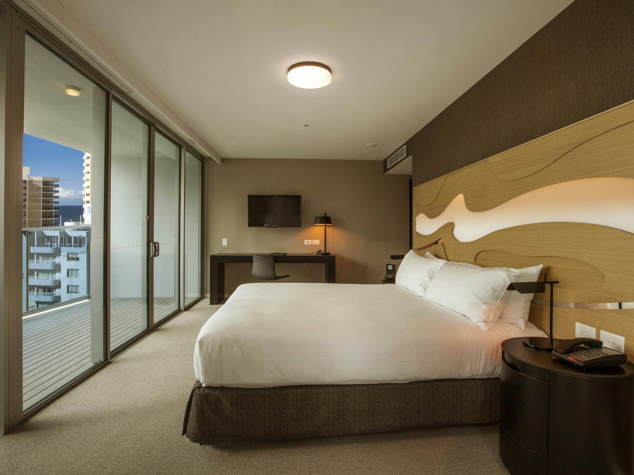 Hilton Surfers Paradise Accessible Room Hilton Surfers Paradise Accessible Room