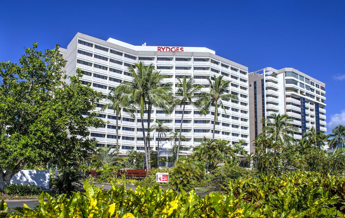 Rydges Esplanade Resort Cairns