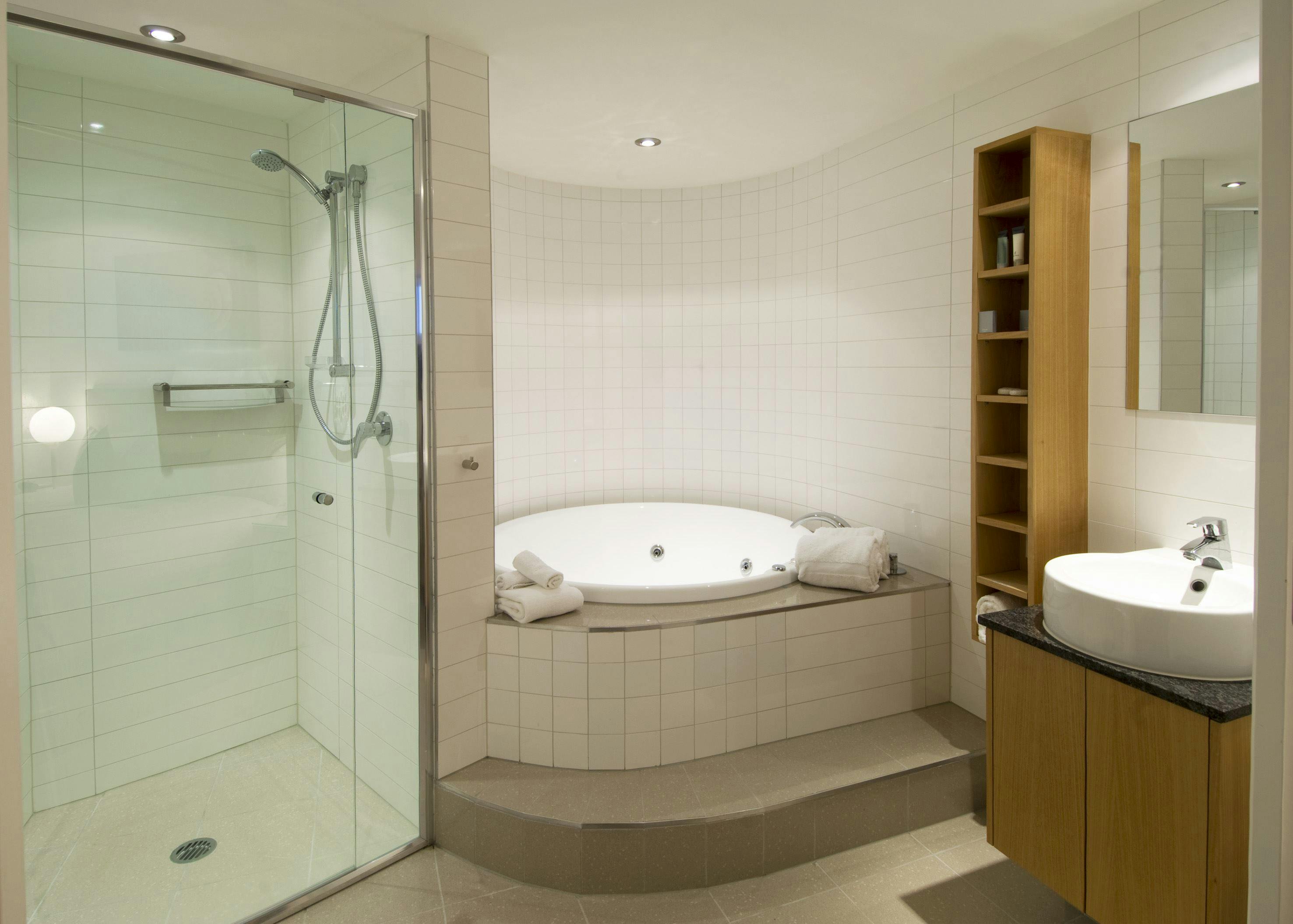 1 Bedroom Resort View Spa Suite