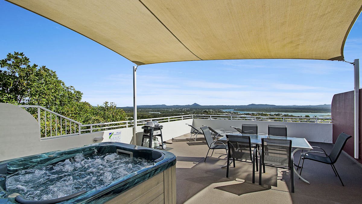 Bali Hai Apartments Noosa