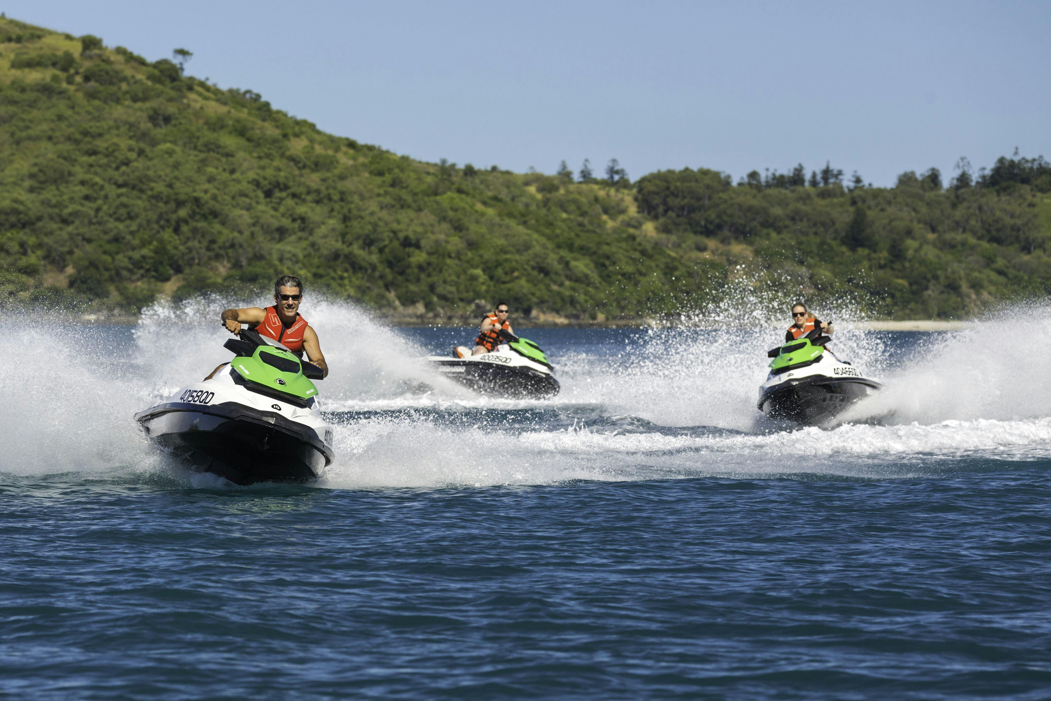 jet ski tours airlie beach