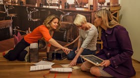 team building live escape game room