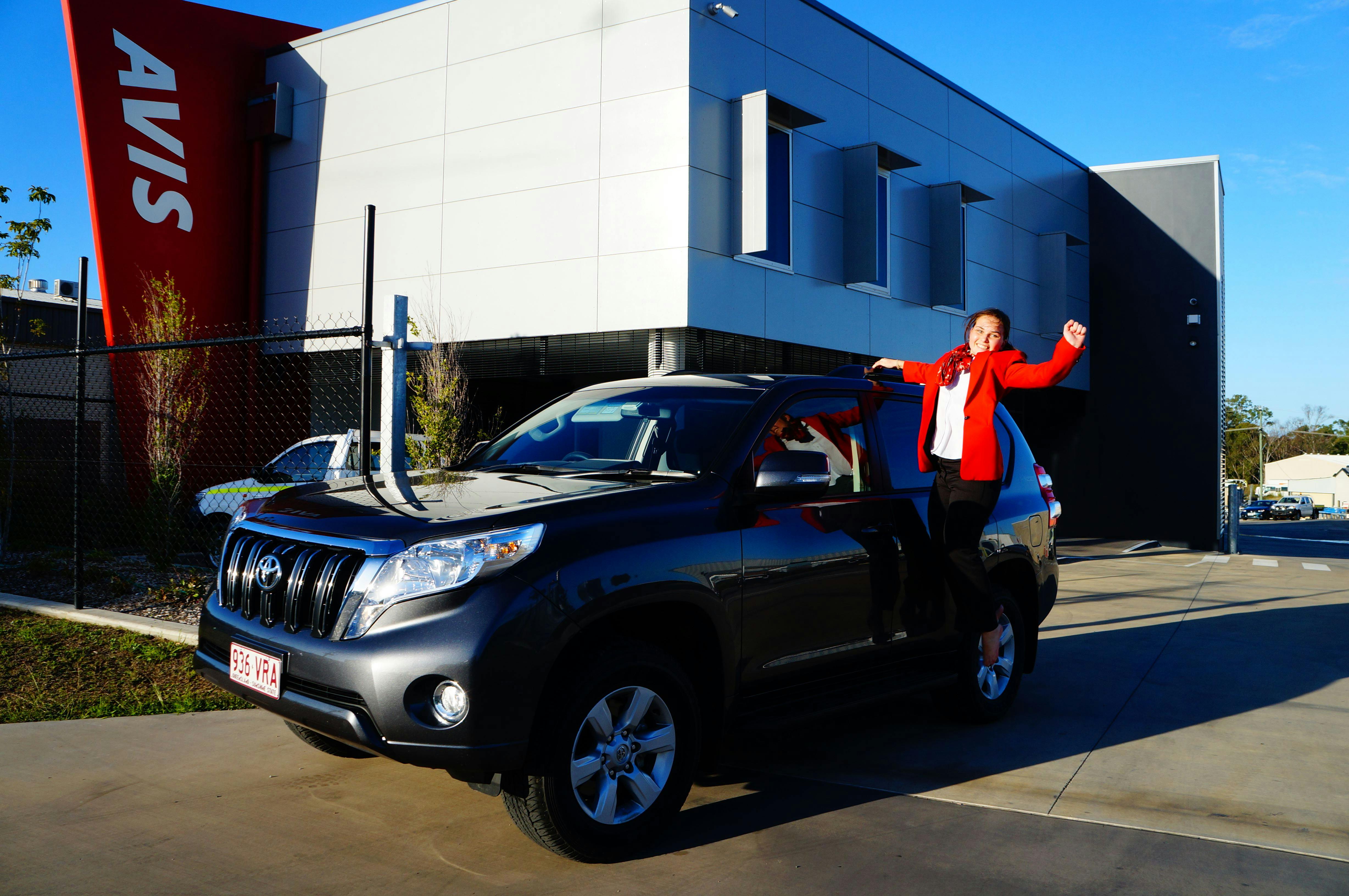 Avis Gladstone Airport