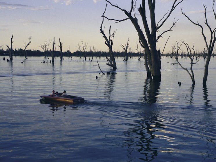 YarrawongaMulwala NSW Holidays & Things to Do, Attractions and Events