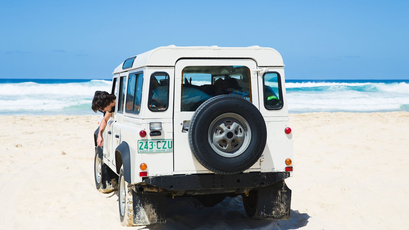 Brisbane to K'gari (formerly Fraser Island) Adventure Drive