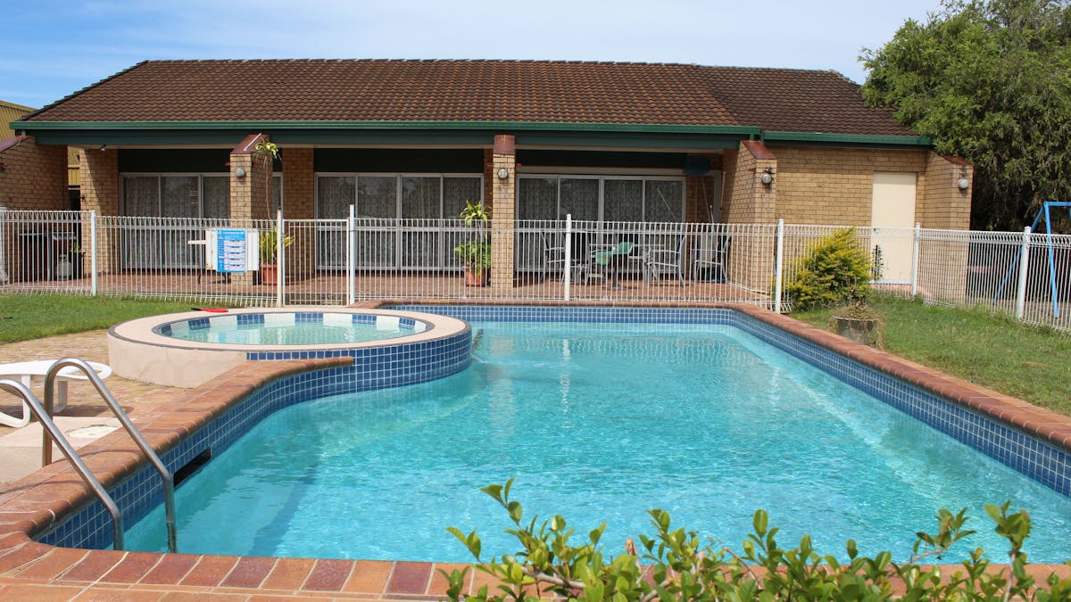 Sun Plaza Motel