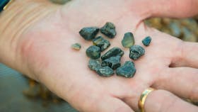 Fossiking for Sapphires