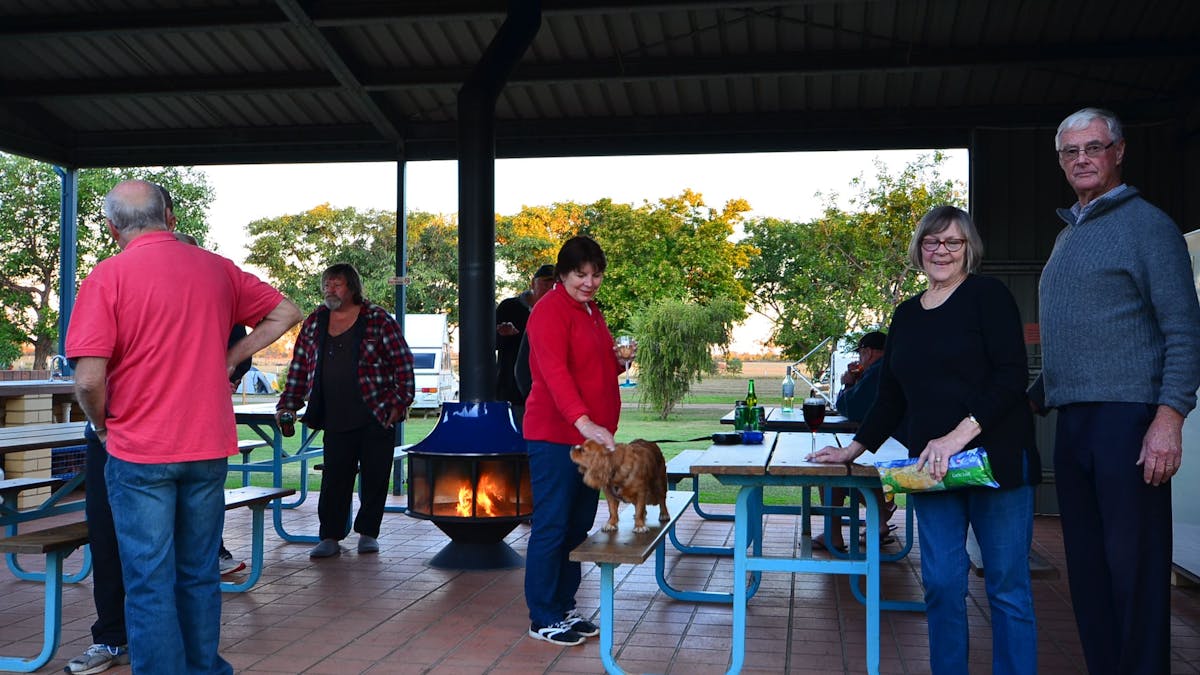 Camp Kitchen with Carousel Wood Fire, BBQ's & Pizza Oven