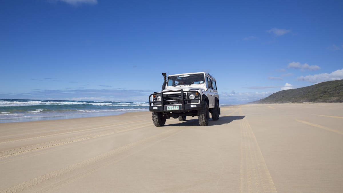 Four Wheel Driving on Fraser Island Four Wheel Driving on Fraser Island