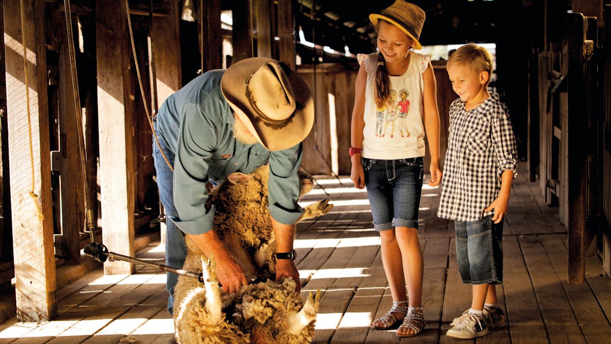 Jondaryan Woolshed