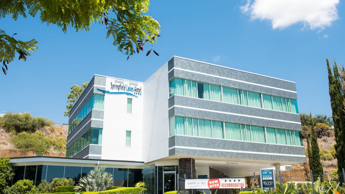 Springfield Lakes Hotel, Springfield, Ipswich
