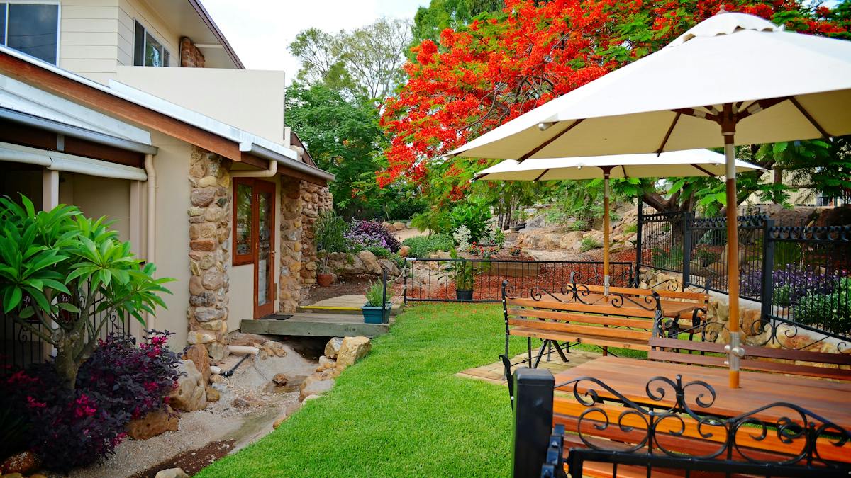 Rubyvale Shops Rubyvale Gem Gallery | Attractions | Queensland