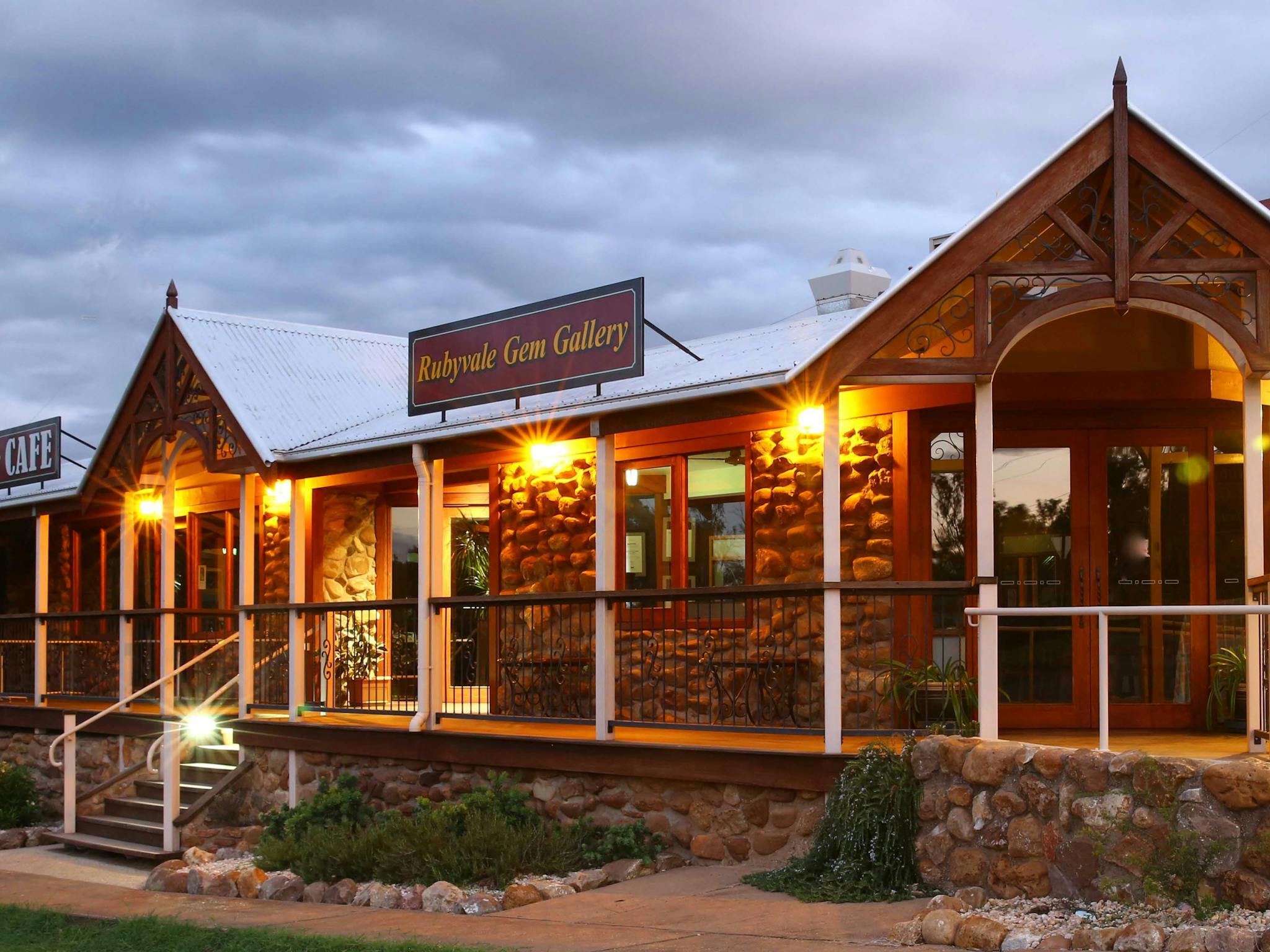 Rubyvale Gem Gallery Apartments Queensland