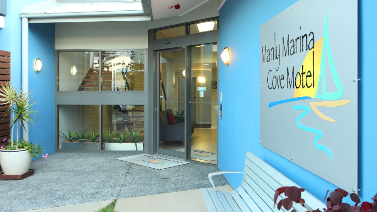 Manly Marina Cove Motel entrance