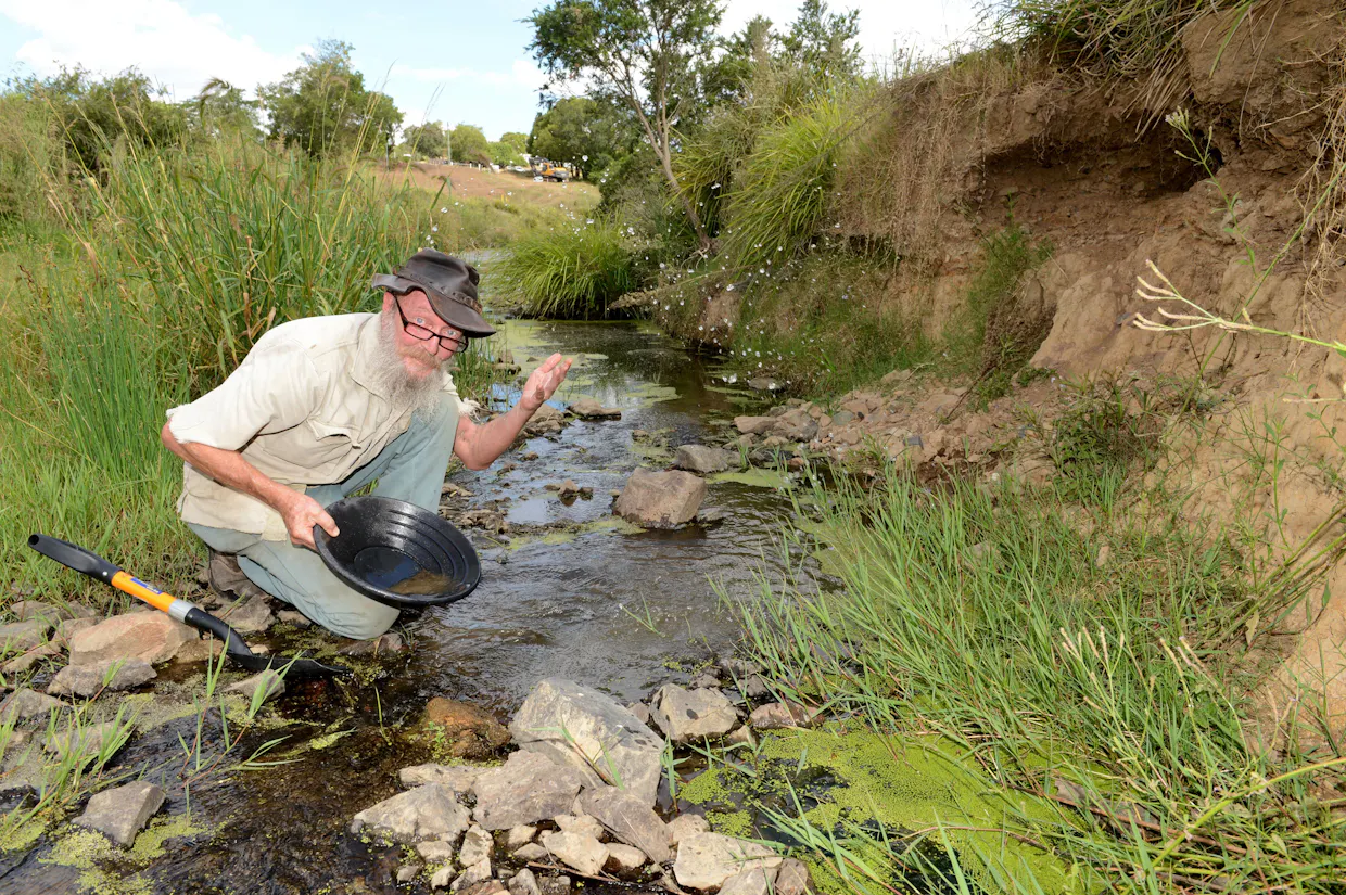 Gold Panning, Deep Creek
