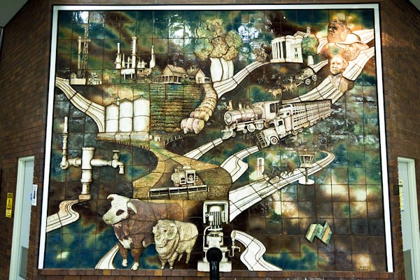 Three-Dimensional Mural
